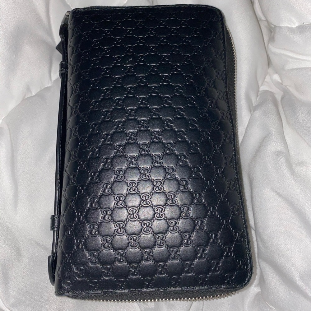 Gucci wallet